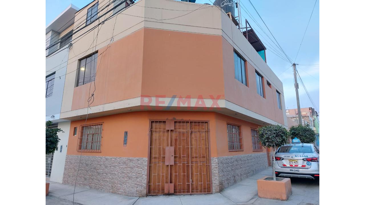 Casa Comercial En Venta - 6