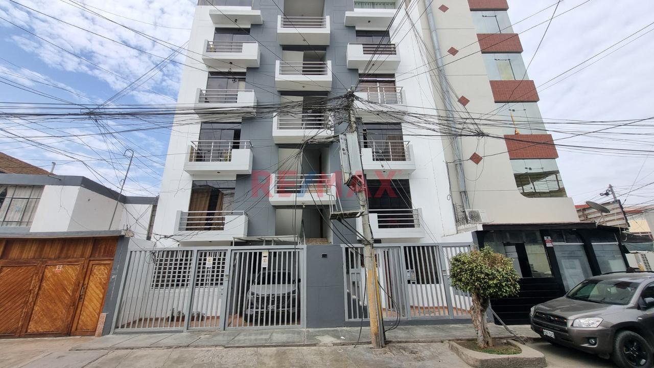 Se Alquila Hermoso Departamento Amoblado En Santa Victoria  - 5To Piso