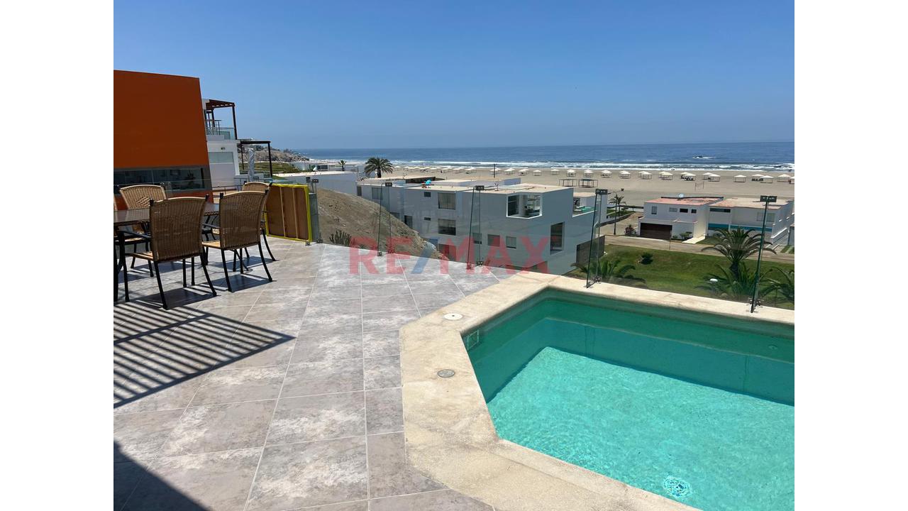 Venta De Casa En Club Playa Las Palmeras – Km 123.5 Panamericana Sur - 1