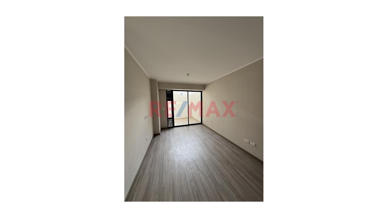 Se Alquila Departamento De 02 Habitaciones Cercano A Av. San Felipe — foto 2