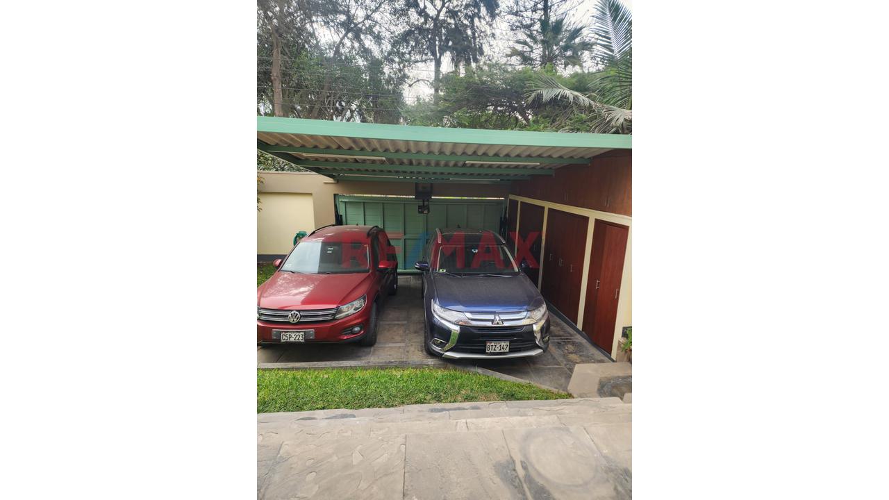 Alquilo Casa Con Piscina Y Frente Al Parque En Urb Alamos De Monterrico - Surco — foto 5