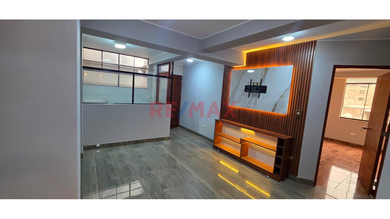 🔥¡Alquila El Espacio Ideal Para Tu Pollería En Sjl!🍗 - 10