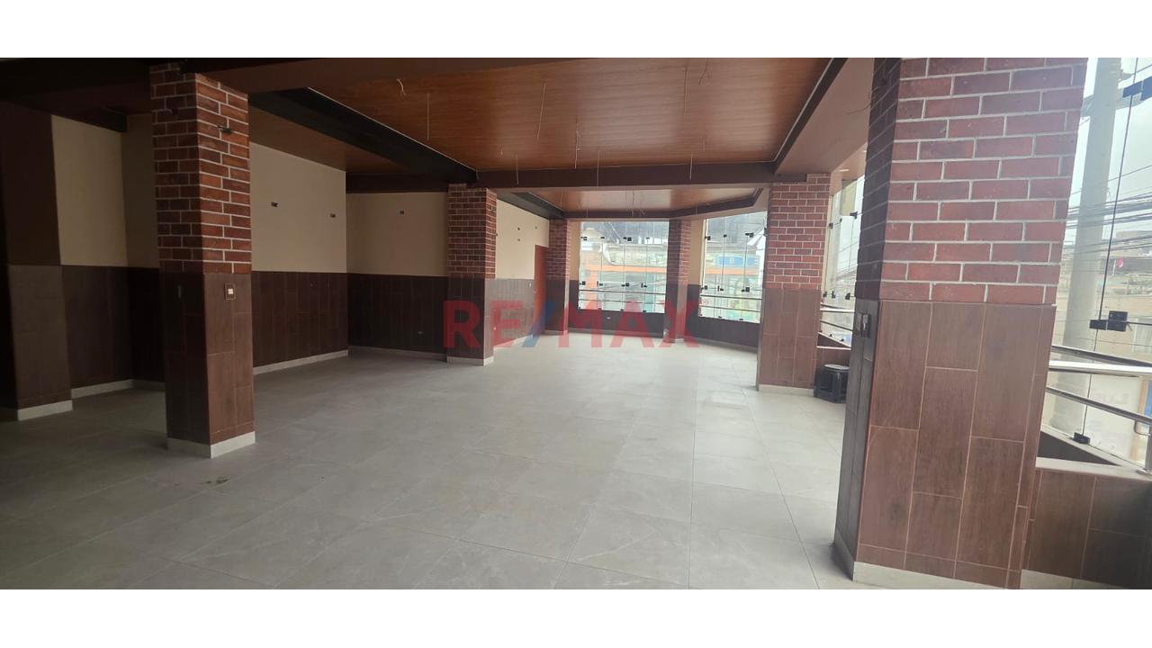 🔥¡Alquila El Espacio Ideal Para Tu Pollería En Sjl!🍗 - 9