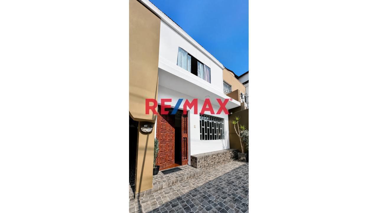 🏡✨ ¡Amplia Y Elegante Casa En Alquiler En Pueblo Libre! ✨🏡 - 1