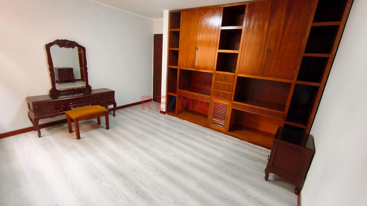 Casa En Alquiler De 266.85 M²| Cercado De Lima – Límite Con Pueblo Libre - 13