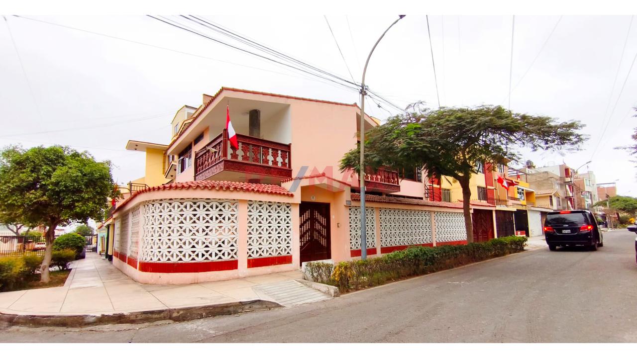 Casa En Alquiler De 266.85 M²| Cercado De Lima – Límite Con Pueblo Libre - 19