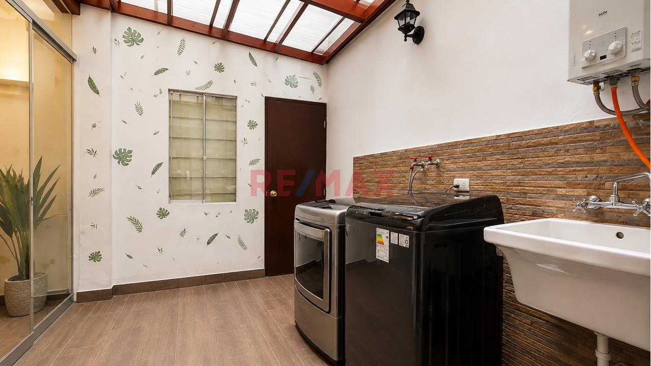 ✨ Primer Piso Exclusivo En Barranco | Límite Con Miraflores 🏢 — foto 14