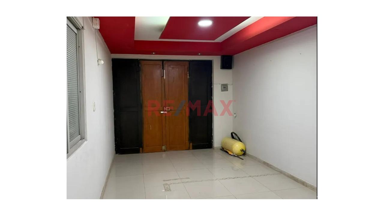 En Venta – Hostal En Funcionamiento | Jirón Mayro 366, Huánuco - 10