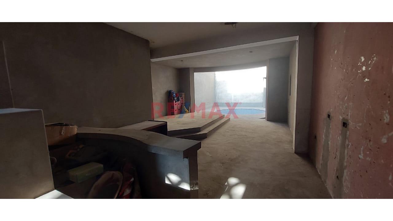 Oportunidad !!Venta De Casa A Pocos Pasos De La Universidad Cientifica, Upn, Cesar Vallejo- Av. Huandoy Con 2 De Octubre - Excelente Ubicación Y Tu Mejor Inversion — foto 3