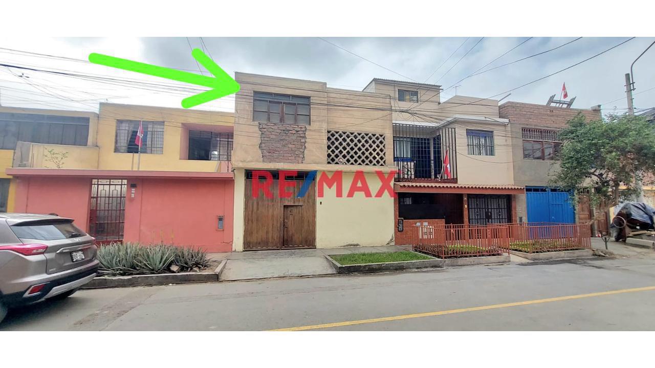 Oportunidad !!Venta De Casa A Pocos Pasos De La Universidad Cientifica, Upn, Cesar Vallejo- Av. Huandoy Con 2 De Octubre - Excelente Ubicación Y Tu Mejor Inversion