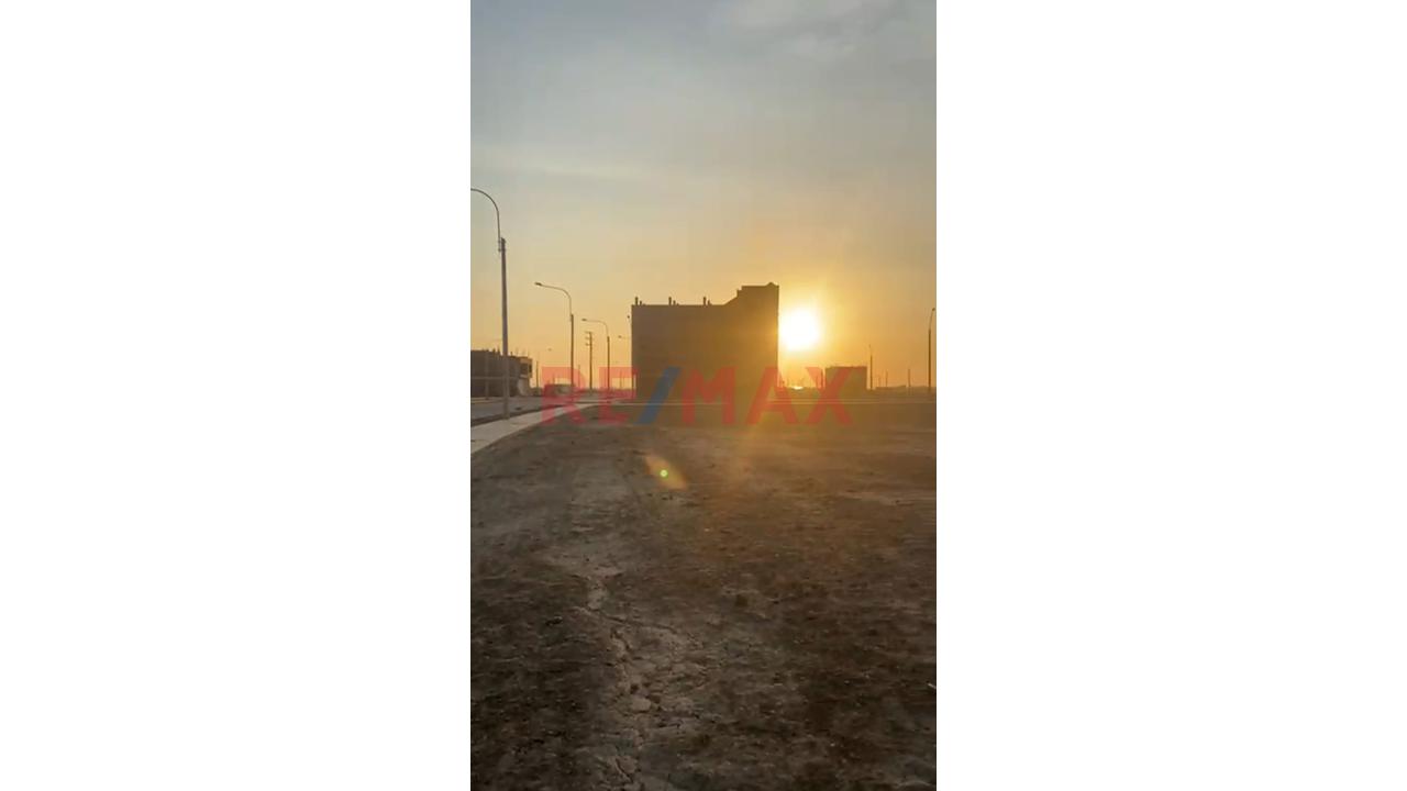 Terreno Comercial En Venta En Barranca | Alto Potencial Para Inversión Y Desarrollo - 4
