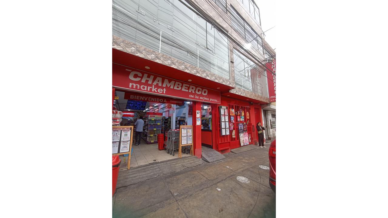 Alquiler De Local Comercial  En Smp. - Alt. 18 Av Peru. - 15