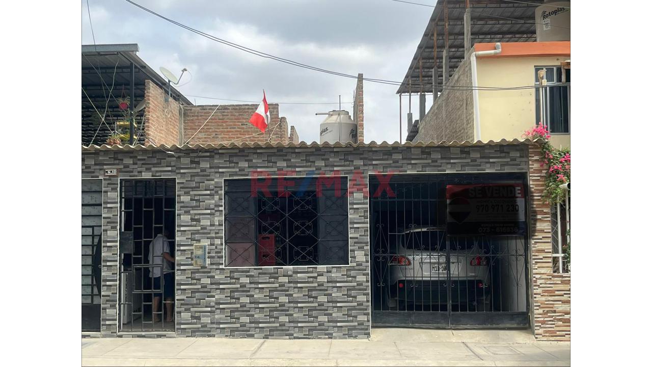 Venta De Amplia Casa En Urb Salaverry De Sullana - 2