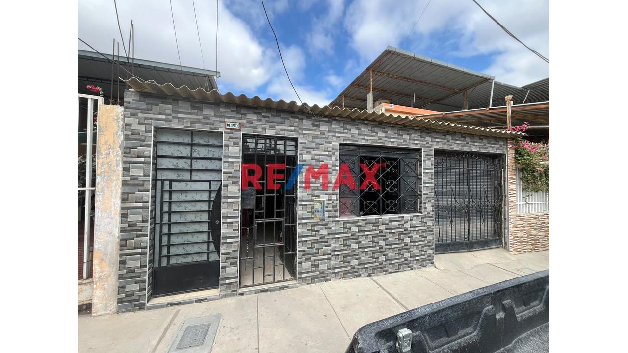 Venta De Amplia Casa En Urb Salaverry De Sullana - 1