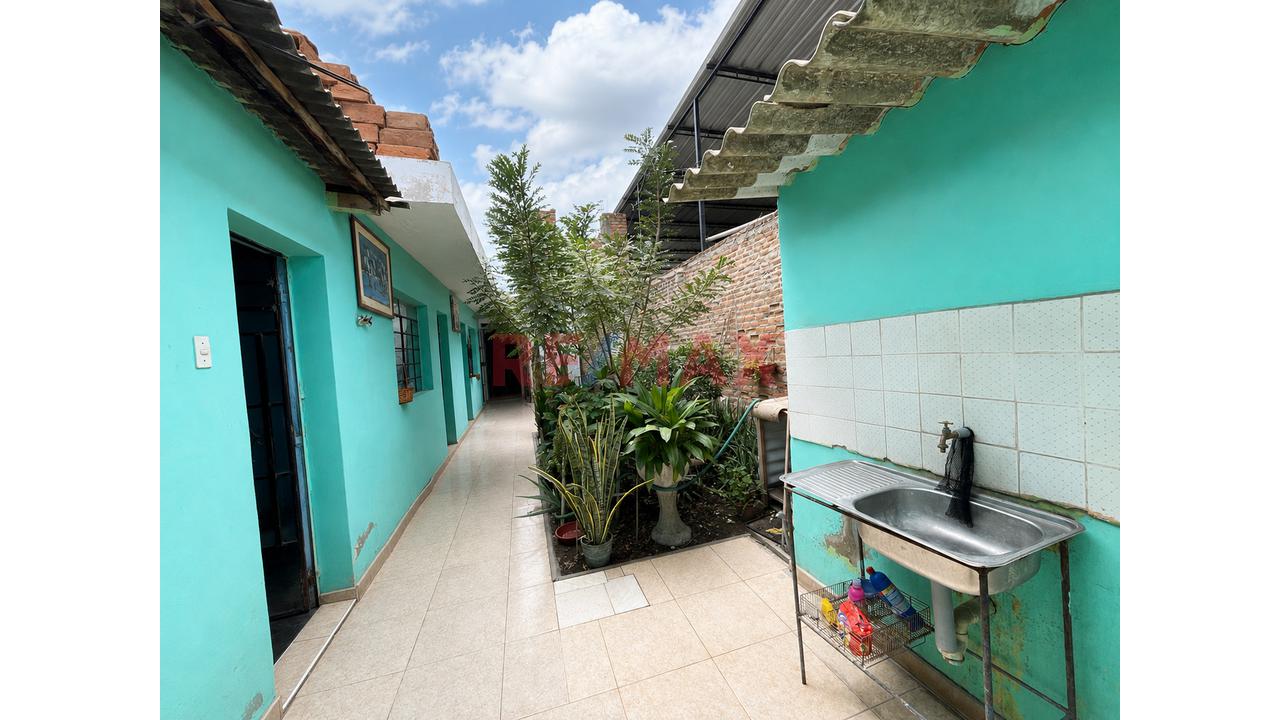 Venta De Amplia Casa En Urb Salaverry De Sullana - 12