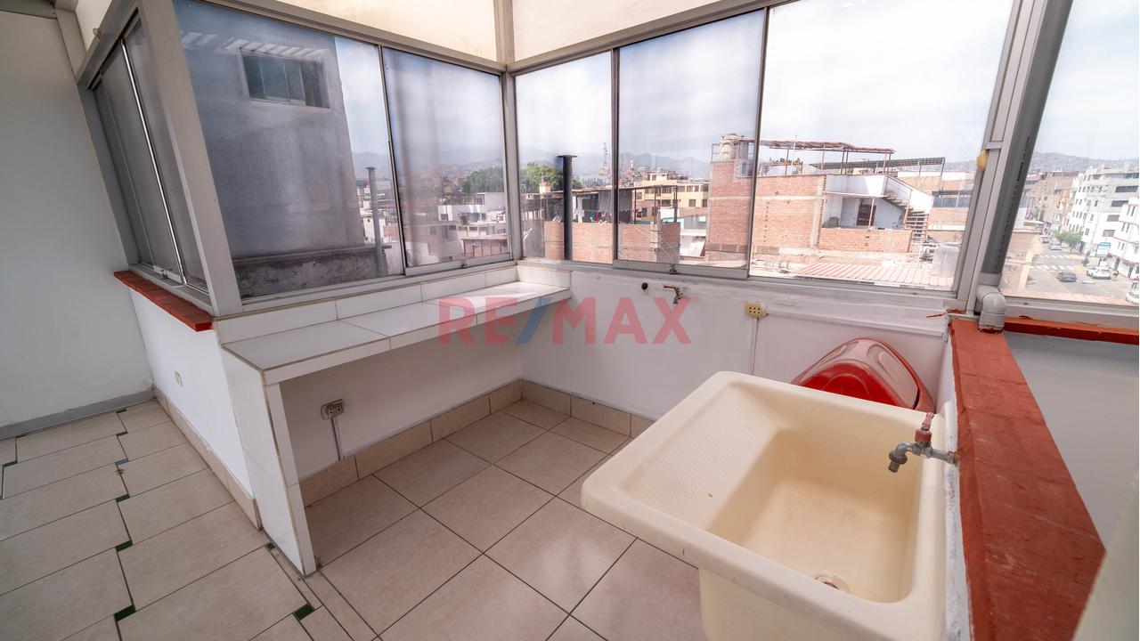 Departamento Con Amplia Terraza Y Excelente Ubicación — foto 14