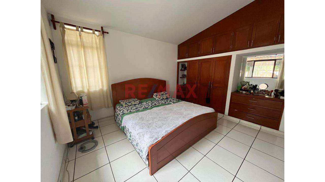 Linda Y Amplia Casa De 1,483 M2 En Venta En La Mariposa En Piura — foto 15