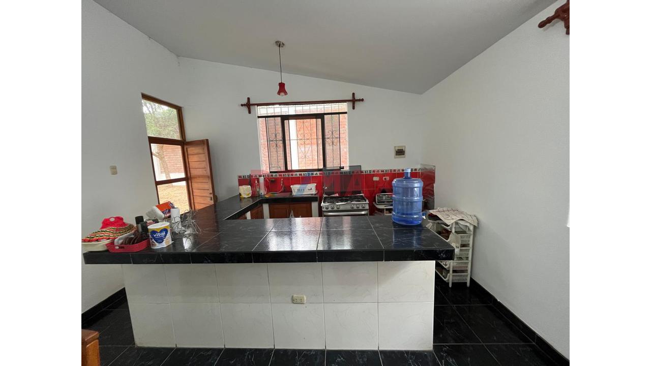 Linda Y Amplia Casa De 1,483 M2 En Venta En La Mariposa En Piura — foto 12