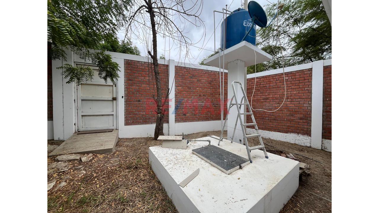 Linda Y Amplia Casa De 1,483 M2 En Venta En La Mariposa En Piura — foto 10