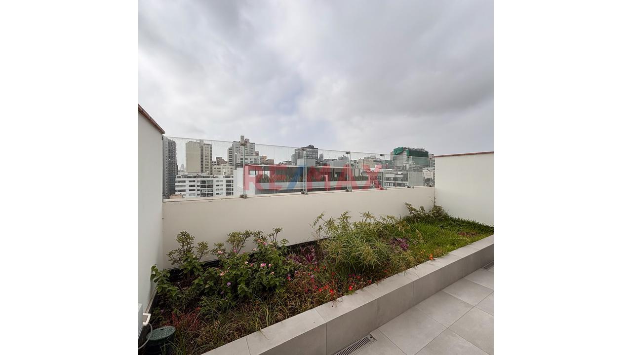 Vendo Departamento Duplex De Estreno En Miraflores - 5
