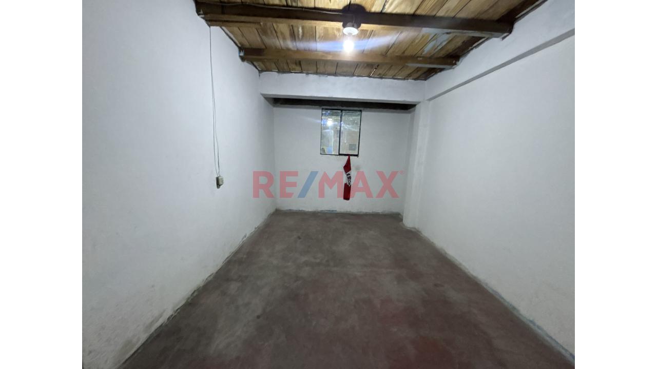 Casa Comercial En San Juan De Lurigancho — foto 9