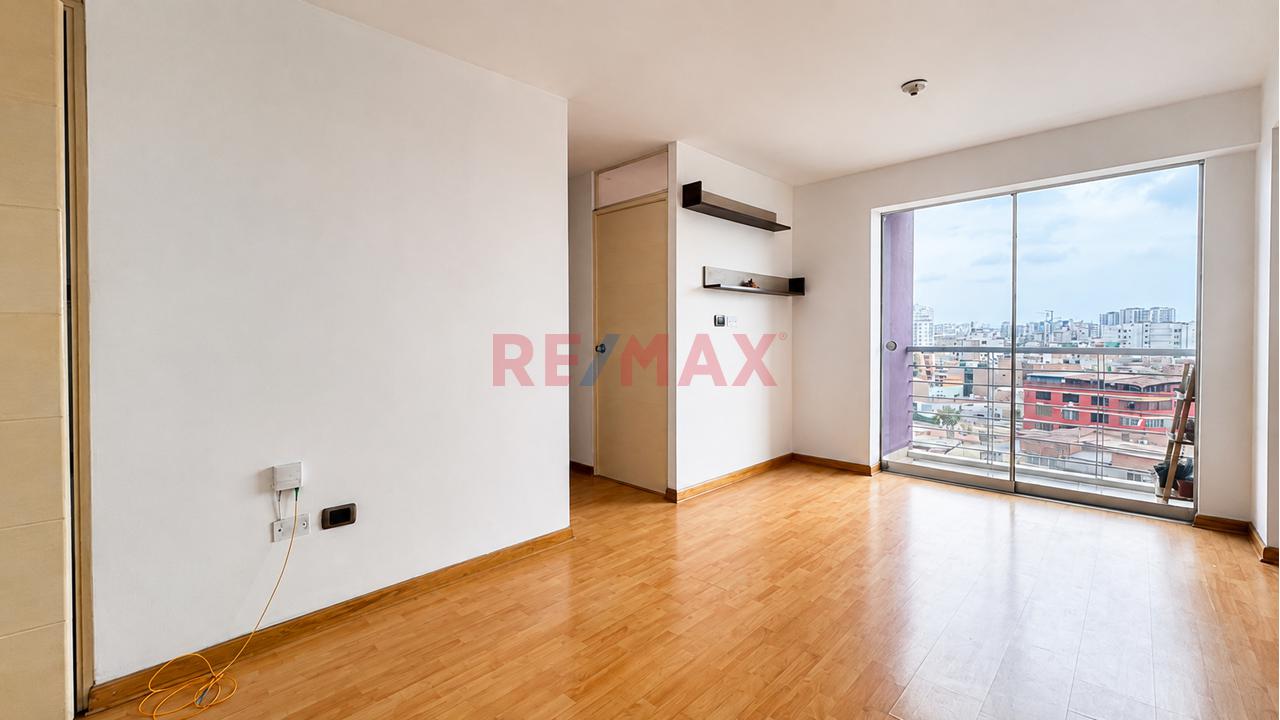 Venta De Departamento En Breña Cerca A Hospital Loayza — foto 2