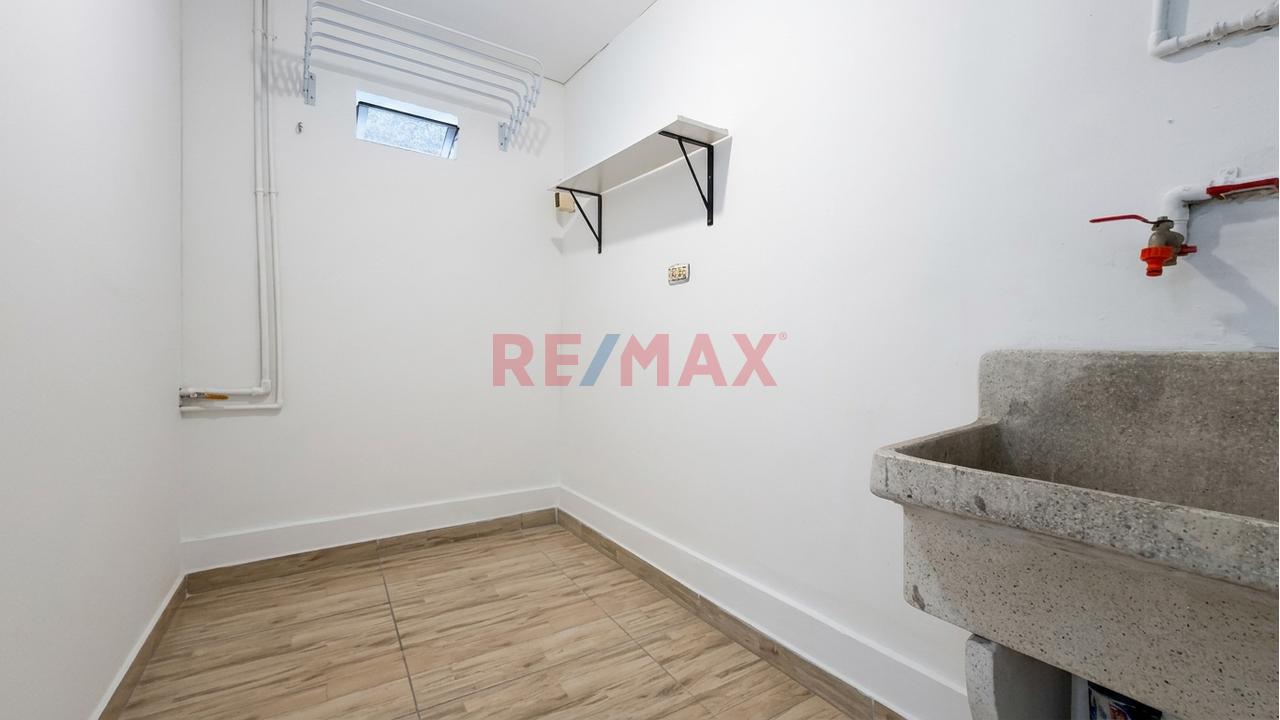Dúplex En La Mejor Zona De Barranco: Amplitud, Comodidad Y Una Distribución Pensada Para Disfrutar Cada Espacio - 12