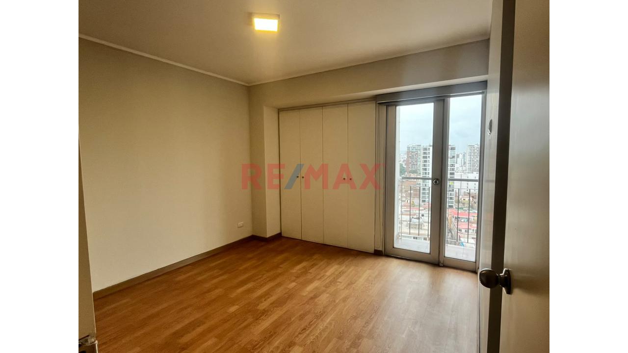 Venta De Departamento En Lince / Belisario — foto 9