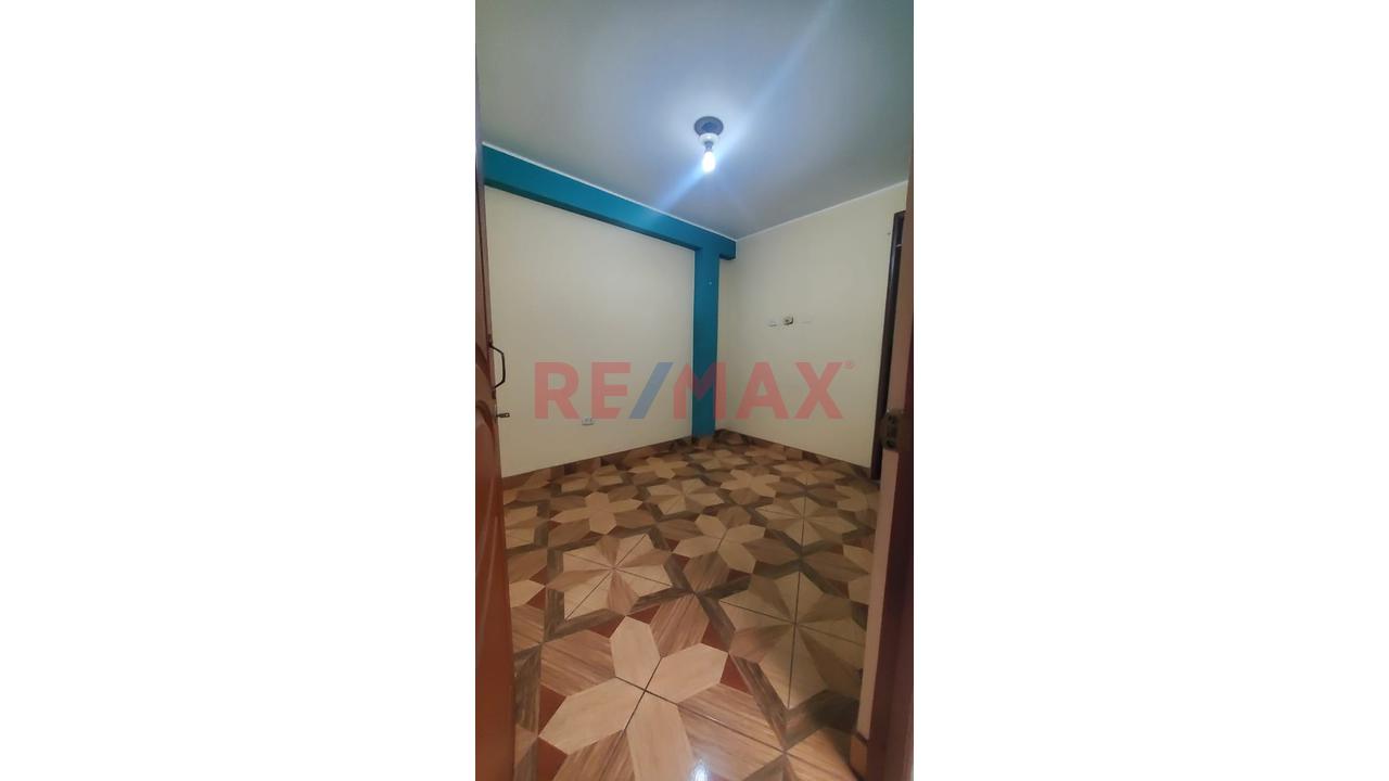 Vendo Rentable Casa Multifamiliar De 4 Pisos En Carapongo: Departamentos Independizados — foto 8