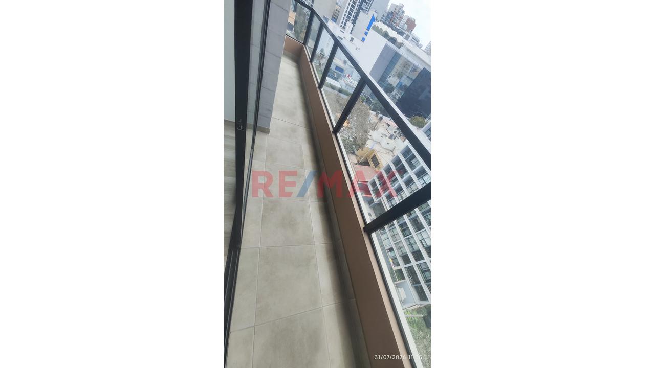 ¡Alquila Un Moderno Departamento En El Corazón De Jesús María! — foto 10