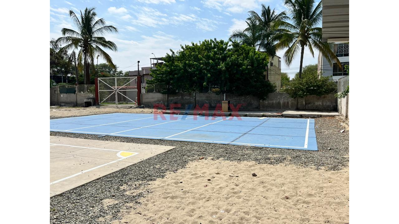 Venta De Amplia Casa En Urb Lourdes - 19