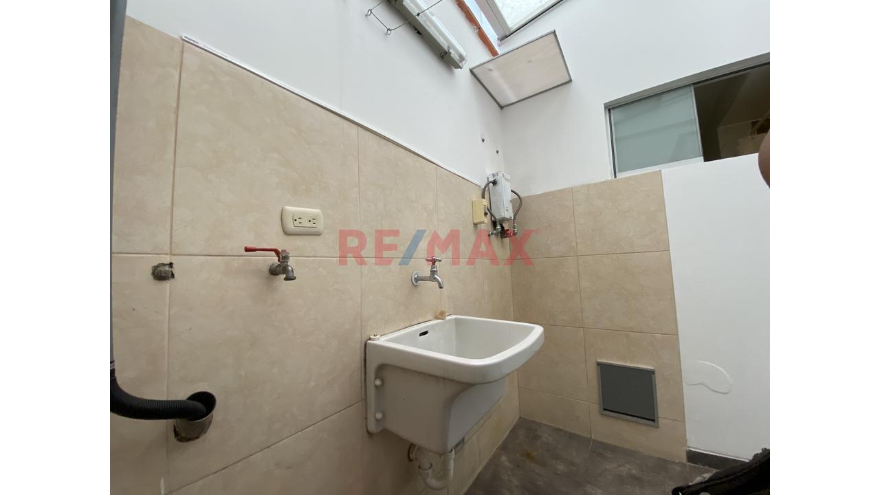 Vive En La Mejor Zona De Surquillo  Departamento En Primer Piso — foto 11