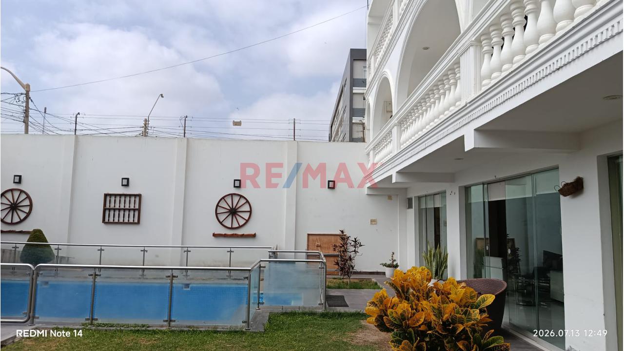 Amplia Casa En Venta – Residencial El Trébol, Pisco - 2