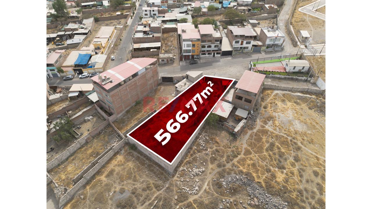 Terreno En Venta A Una Cuadra De La Plaza De Socabaya