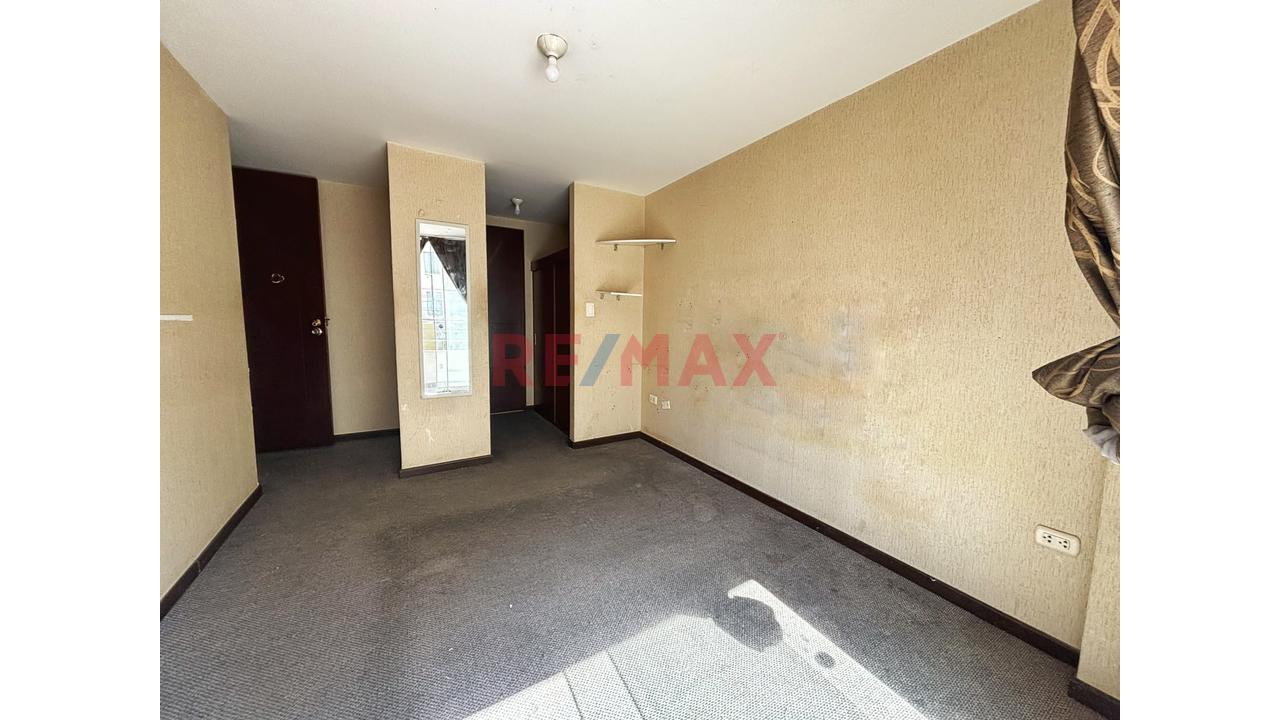 Departamento En 3Ero Piso En Esquina - 6