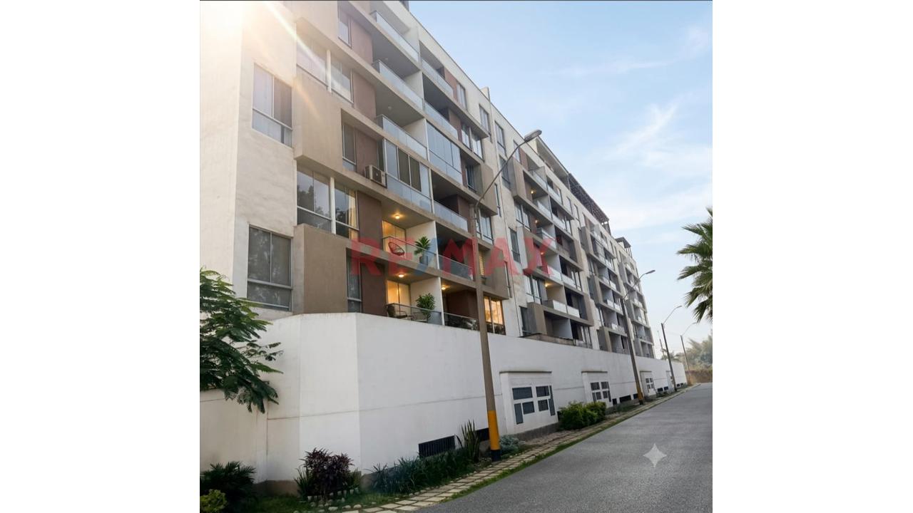 Venta De Ddpto Condominio Bonavista- Huampaní - 2
