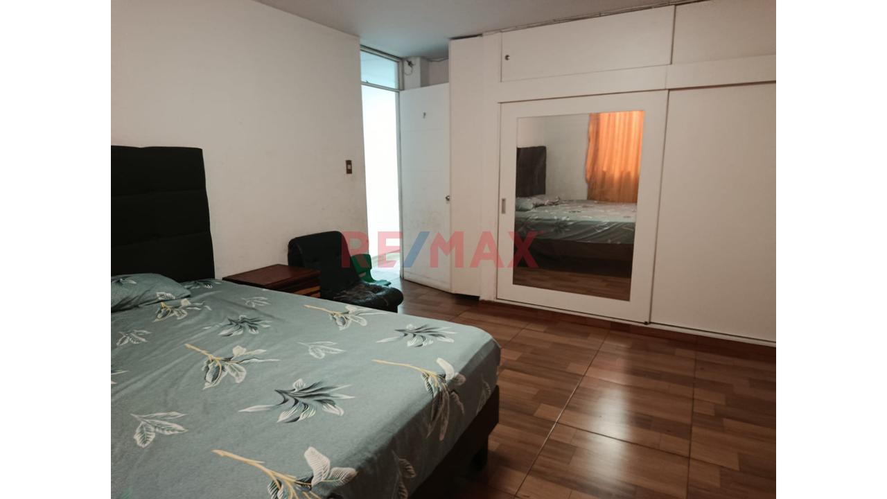 Se Vende Excelente Departamento De 120 M2 En Los Olivos, Frente A Parque. — foto 7