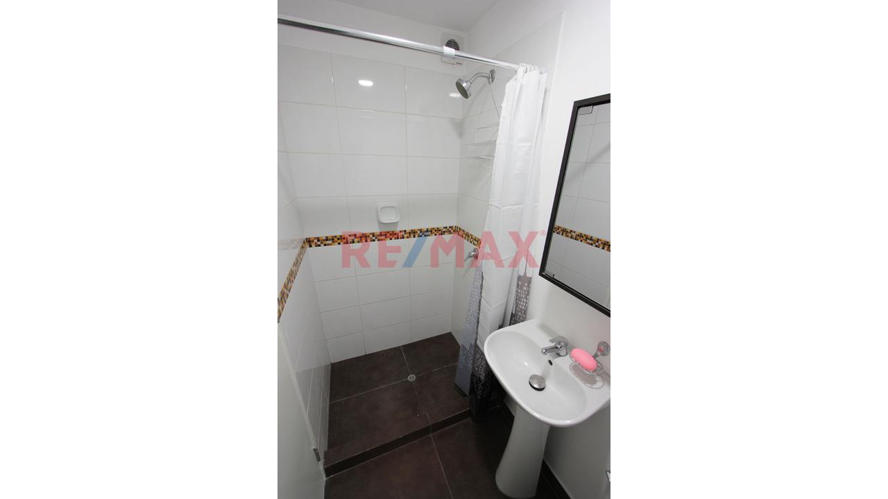 Se Alquila Departamento Amoblado En La Perla — foto 7