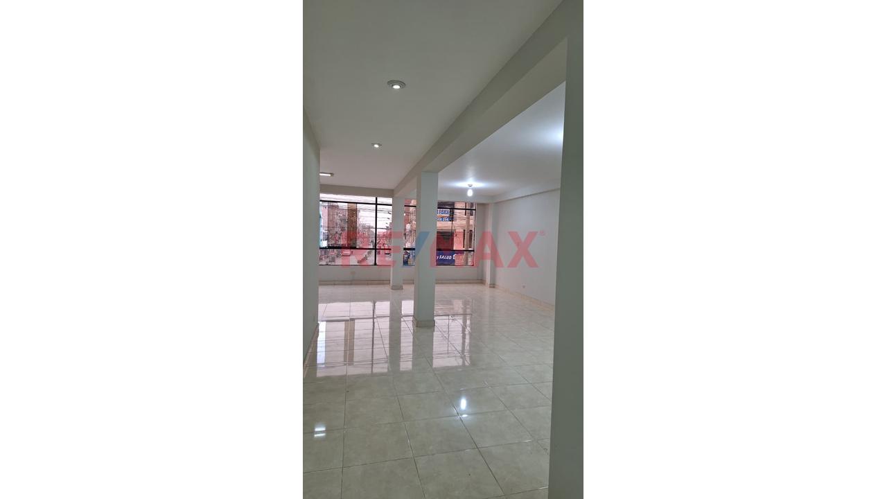 Se Alquila 2 Piso 140 M2 Para Negocio Y Vivienda Super Espacioso Con Manparas Grandes Y Muy Iluminadas..!!! — foto 3