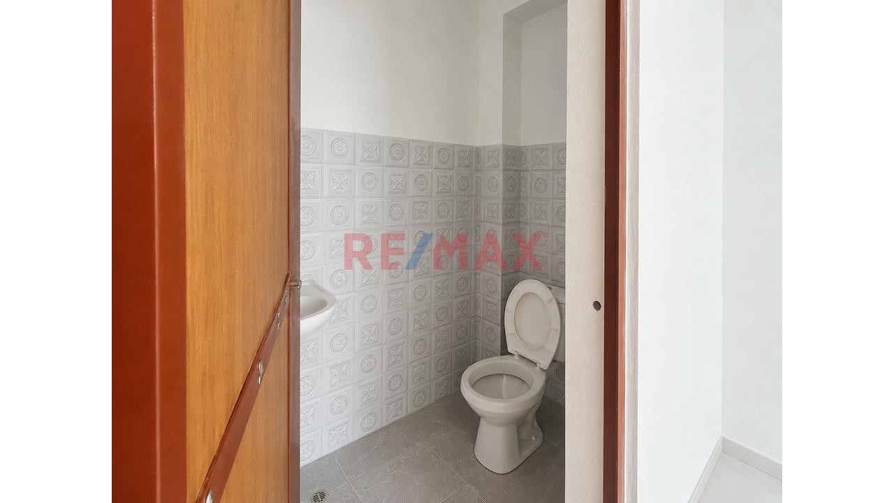 🏢✨ ¡Alquila 4 Ambientes Comerciales En El Centro De Pisac! ✨🏢 - 6