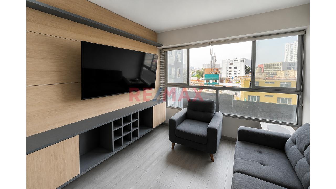 🏙️ ¡Moderno Departamento Amoblado En Alquiler En El Corazón De Jesús María! ✨ — foto 2