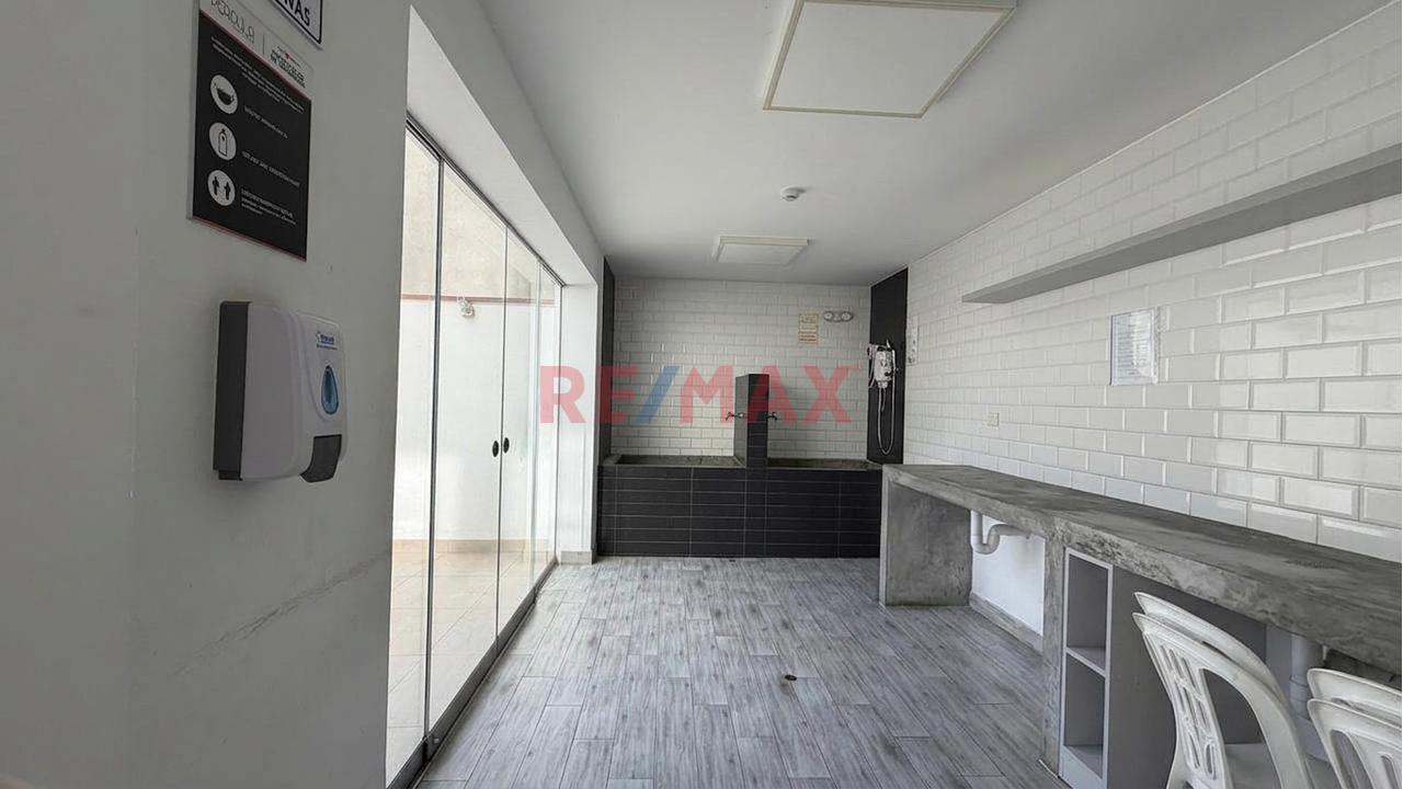 🏙️ ¡Moderno Departamento Amoblado En Alquiler En El Corazón De Jesús María! ✨ — foto 8