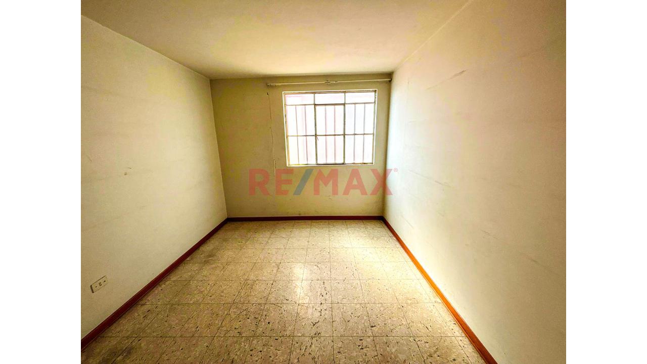 Venta De Casa Con 3 Minidepartamentos En La 3.ª Cuadra De La Av. Bolognesi – Barranco — foto 6
