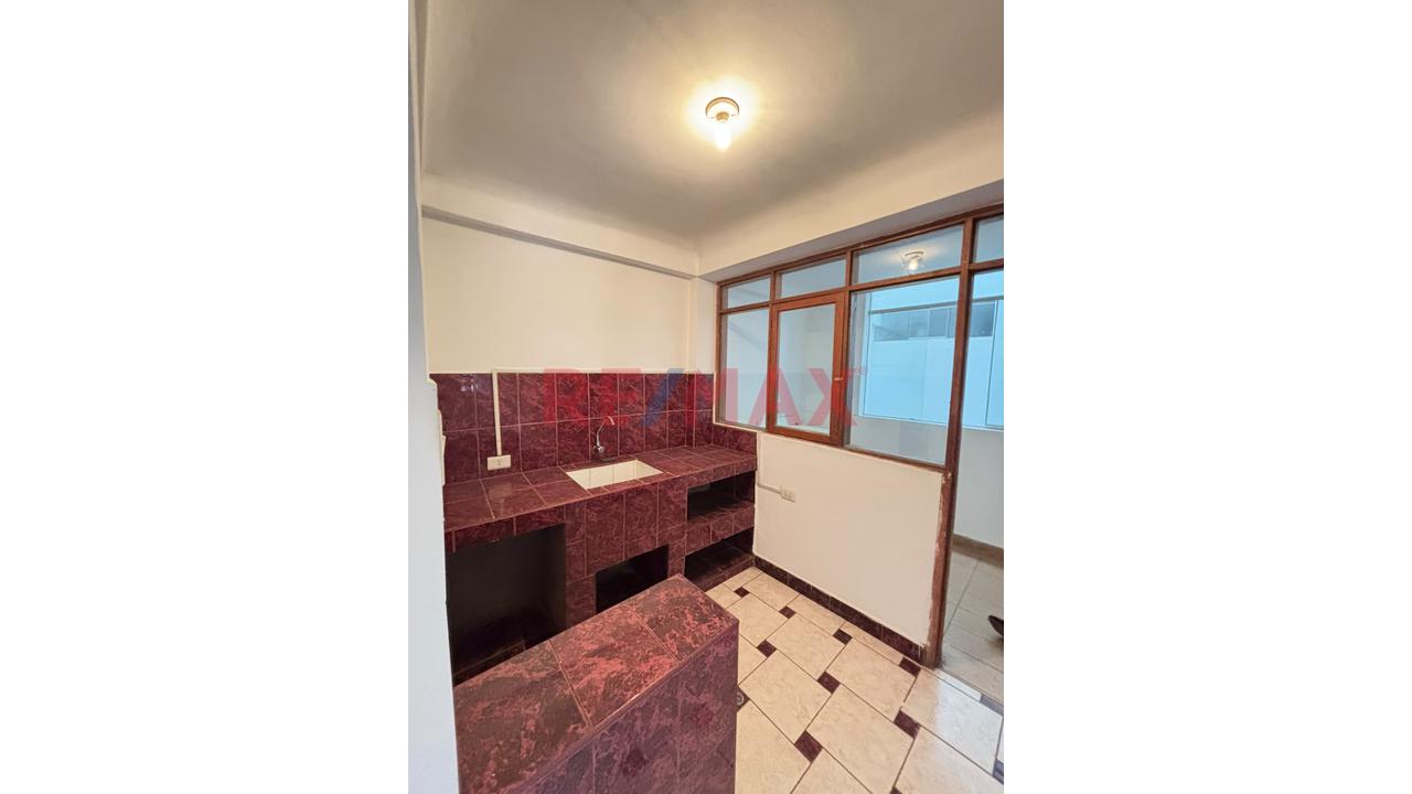 Departamento En Venta En La Urb. Los Andenes - 7