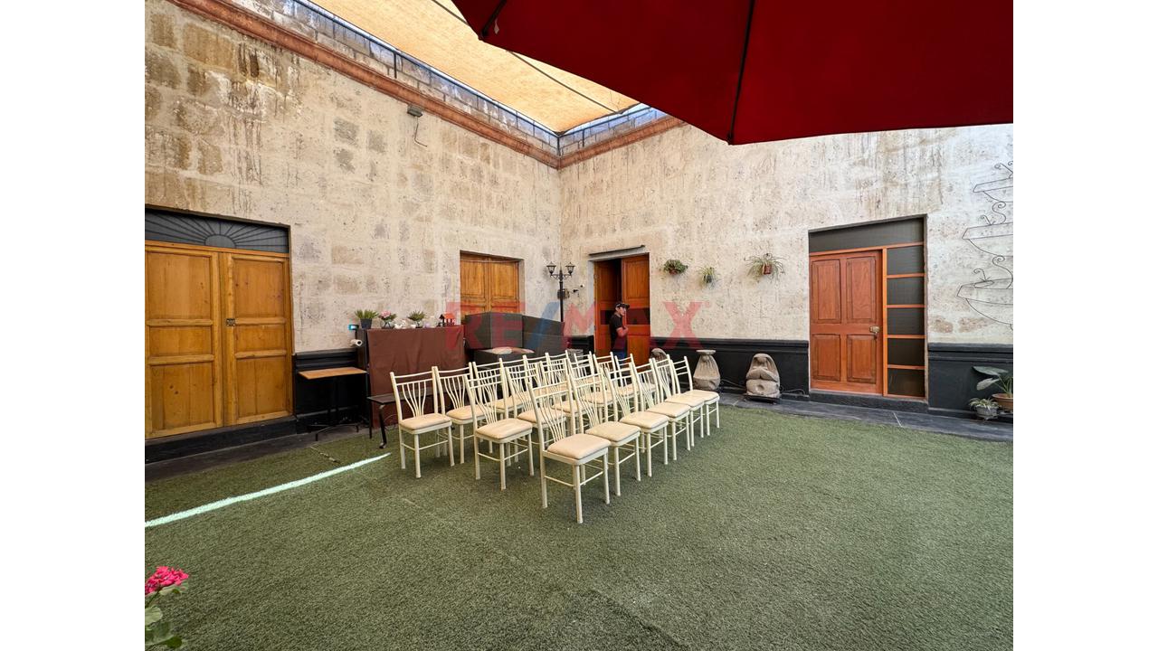 🏨✨ ¡Hotel En Alquiler En El Centro Histórico De Arequipa! ✨🏨 - 1