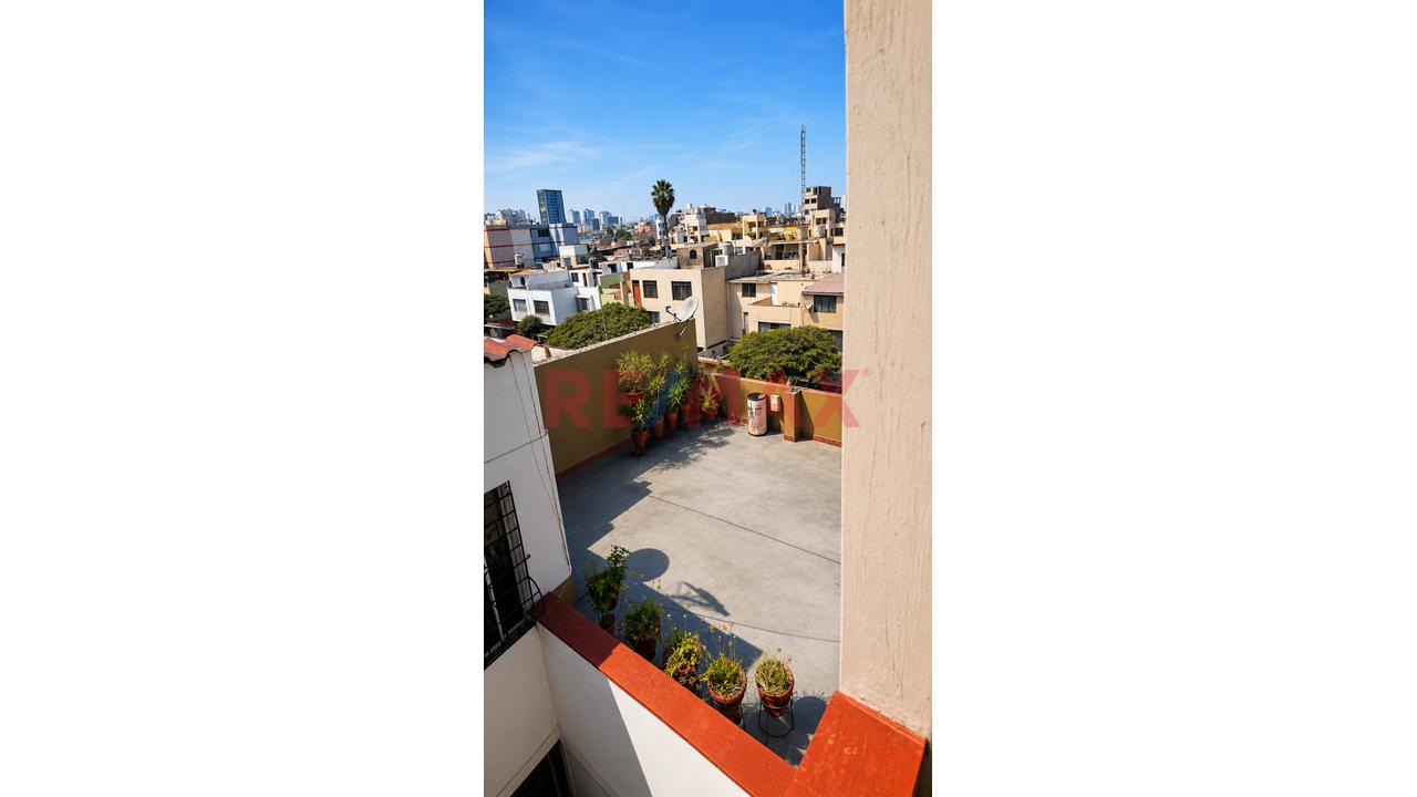 V Venta De Departamento Frente Al Parque En San Miguel — foto 8