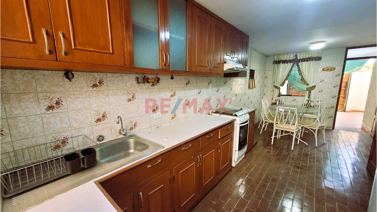 Casa En Alquiler A 2 Cuadras De Makro Yanahuara - 13