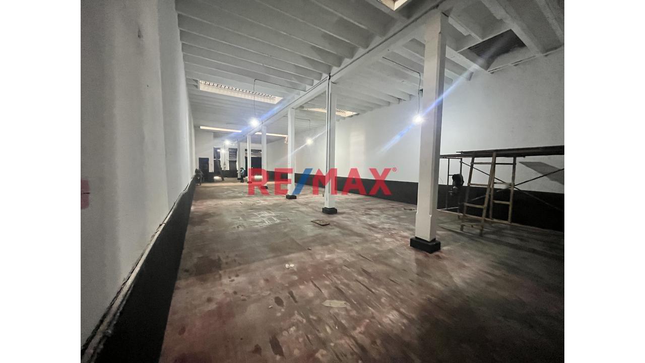 🔥 Local Comercial En Alquiler – 274 M² | Planta Libre | Techo 5 M | Callao