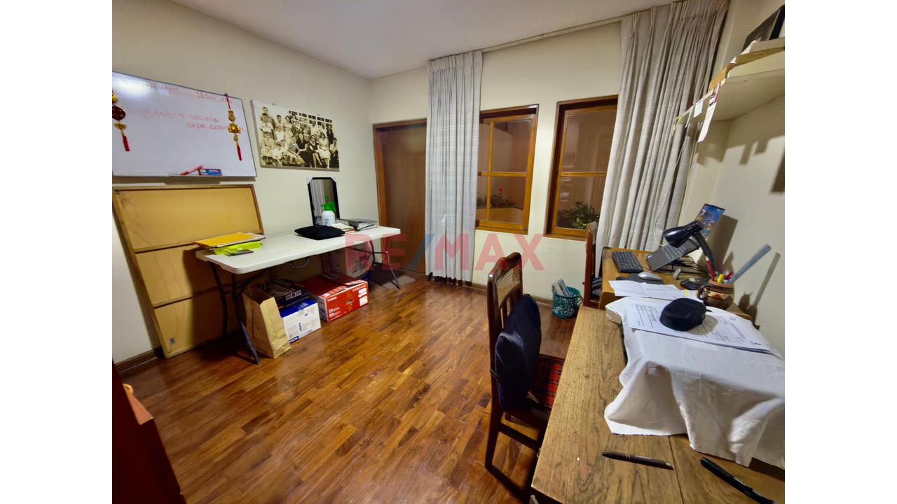 Casa En Venta En Valle Hermoso – Santiago De Surco | 300 M² De Terreno | Exclusiva, Amplia Y Lista Para Vivir. - 12