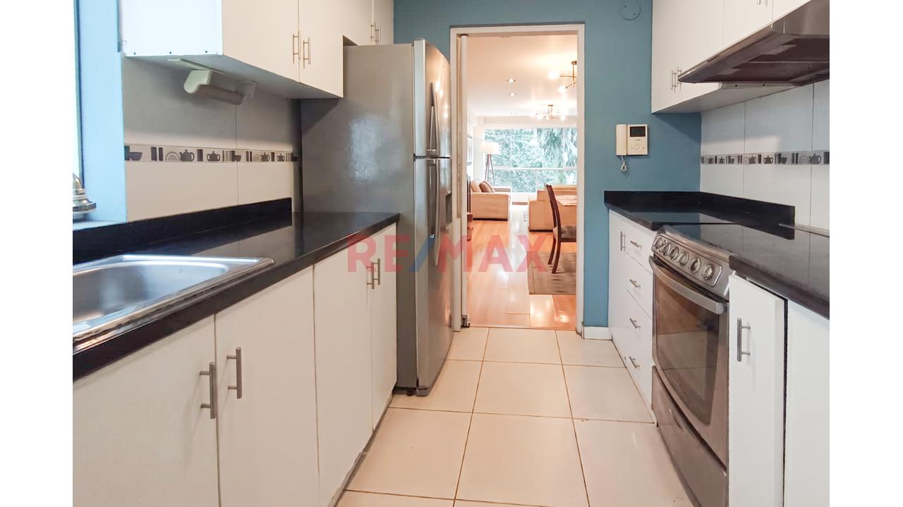 🌳✨ ¡Vive Frente A Un Hermoso Parque En Vista Alegre, Santiago De Surco! ✨🏡 - 13